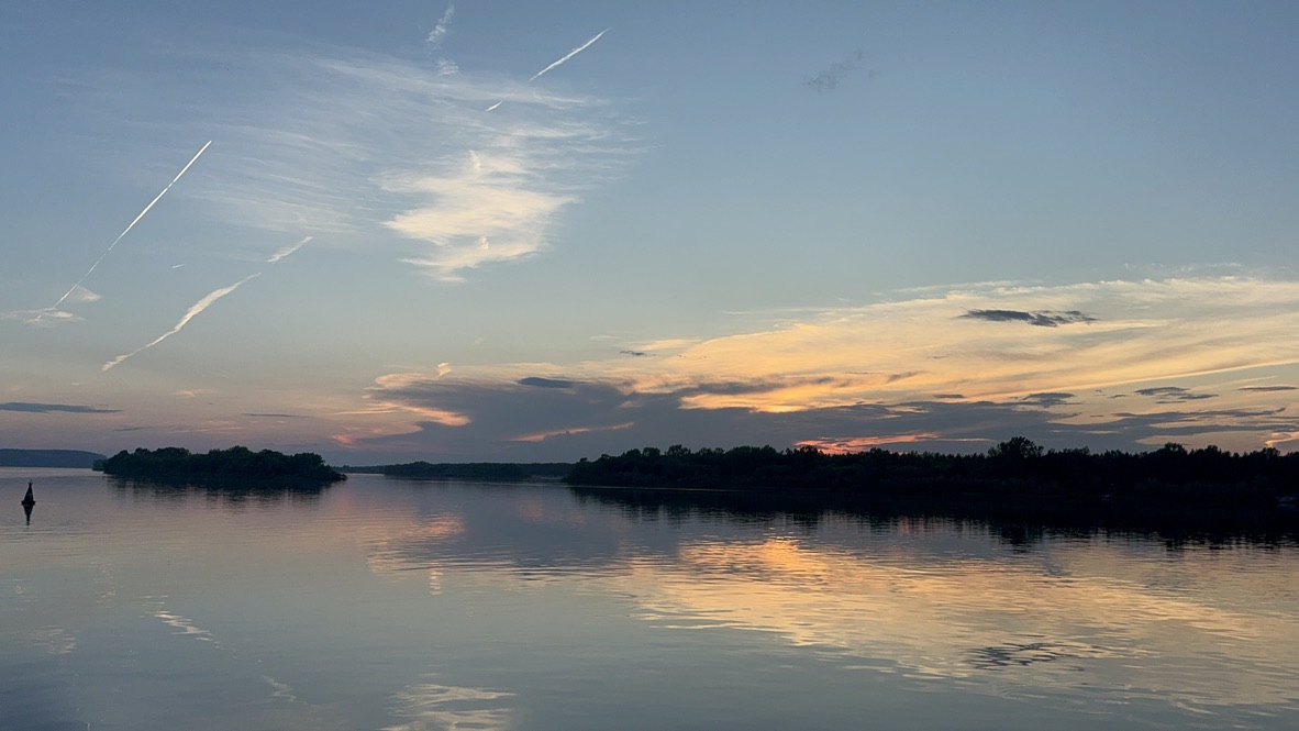 Речная прогулка по реке Волге с ДИСКОТЕКОЙ! т/х «Москва»